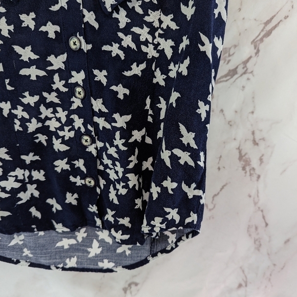 Anthropologie Top Women XS 0 Blue Bird Print Collar Crop Swallow Maeve - Picture 4 of 10
